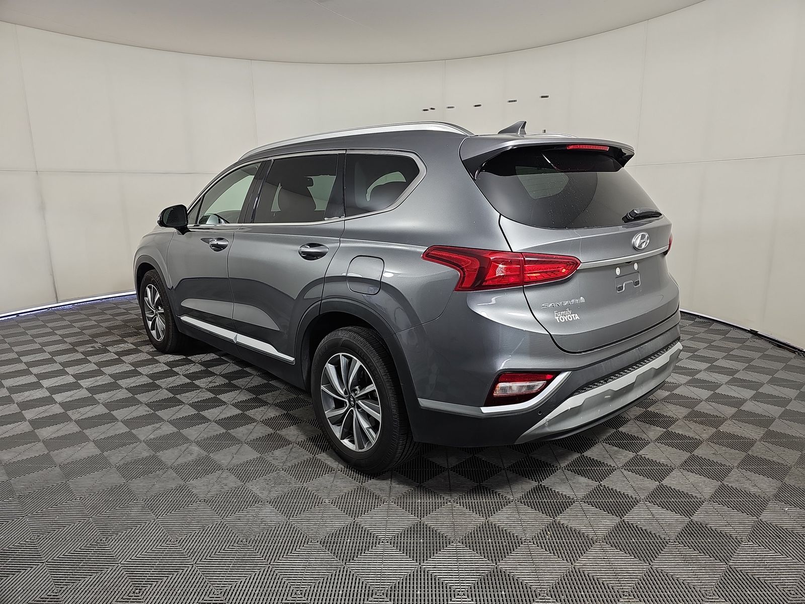 2019 Hyundai Santa Fe Ultimate FWD