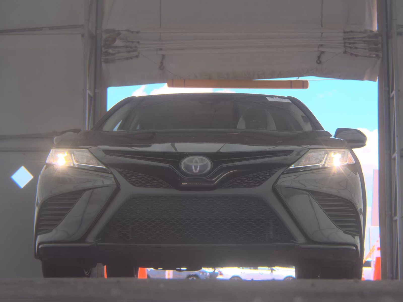 2020 Toyota Camry SE FWD