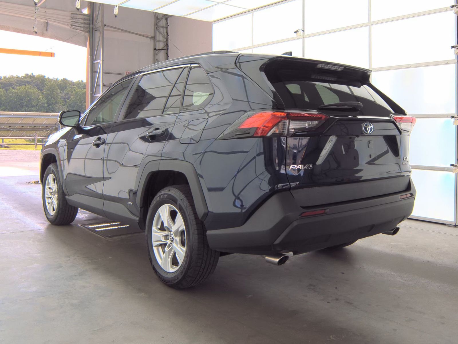 2021 Toyota RAV4 Hybrid XLE AWD