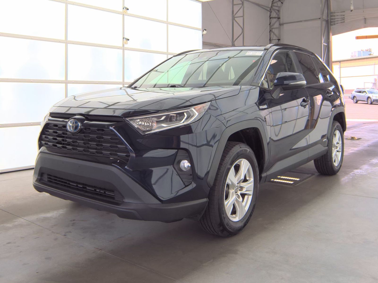 2021 Toyota RAV4 Hybrid XLE AWD