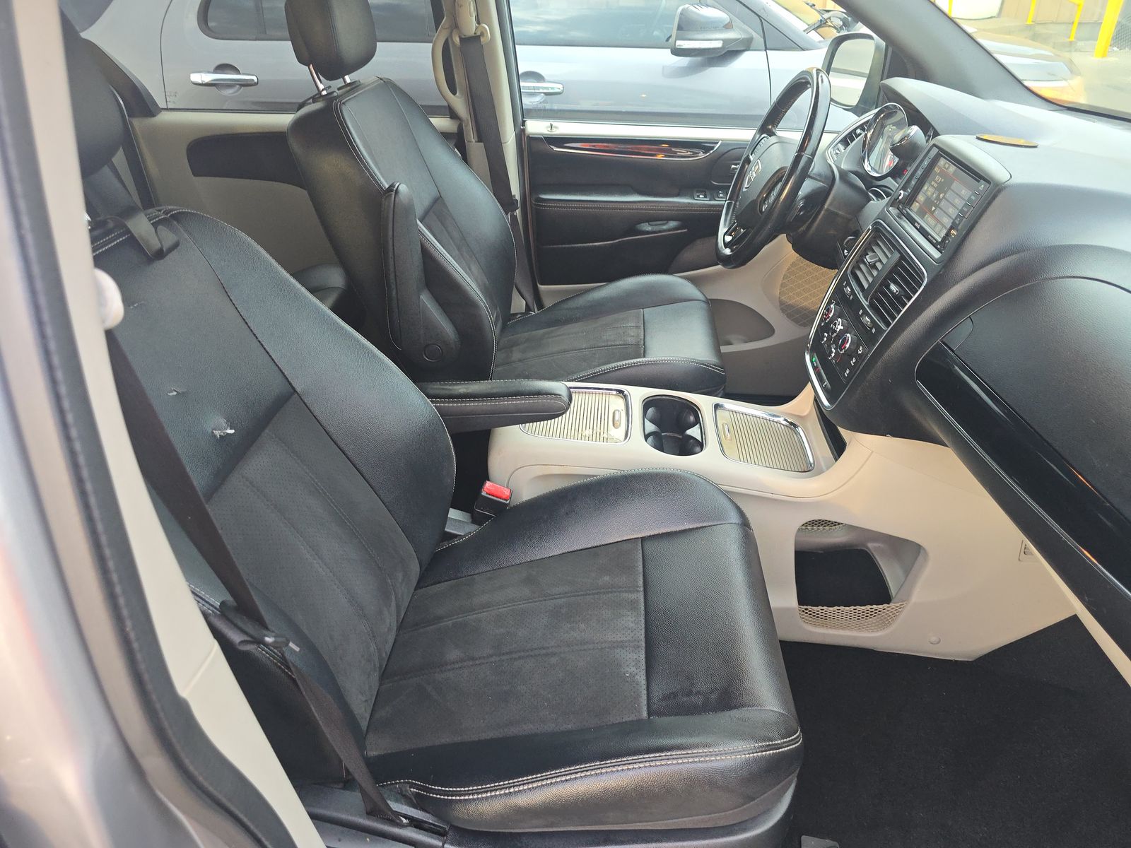 2019 Dodge Grand Caravan SXT FWD