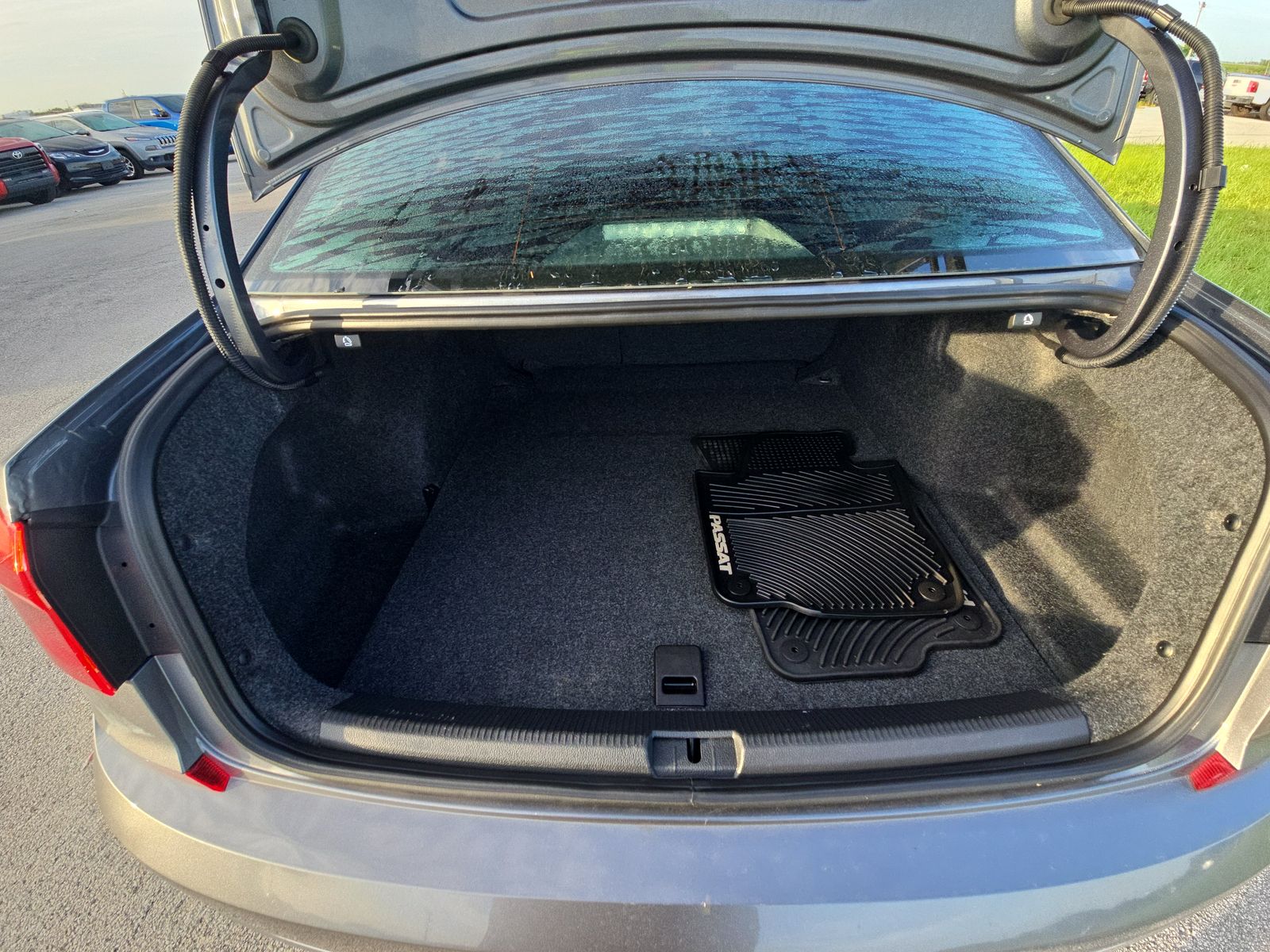 2018 Volkswagen Passat 2.0T SE FWD