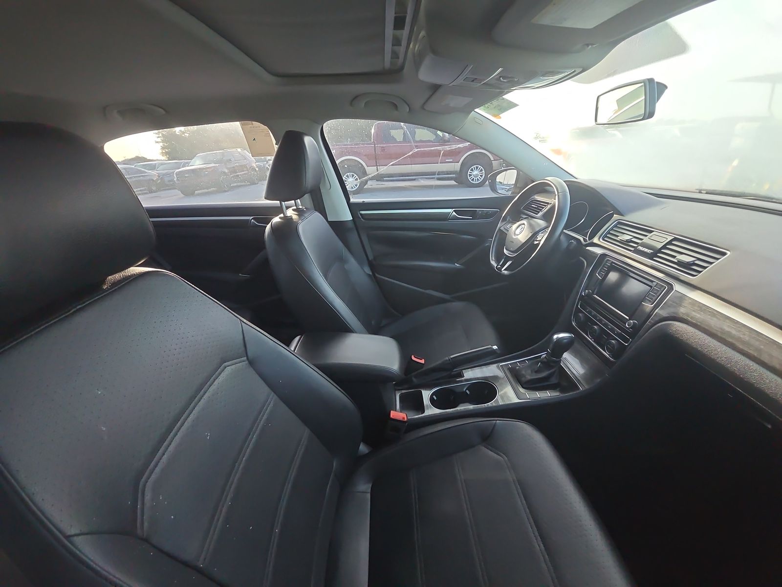 2018 Volkswagen Passat 2.0T SE FWD