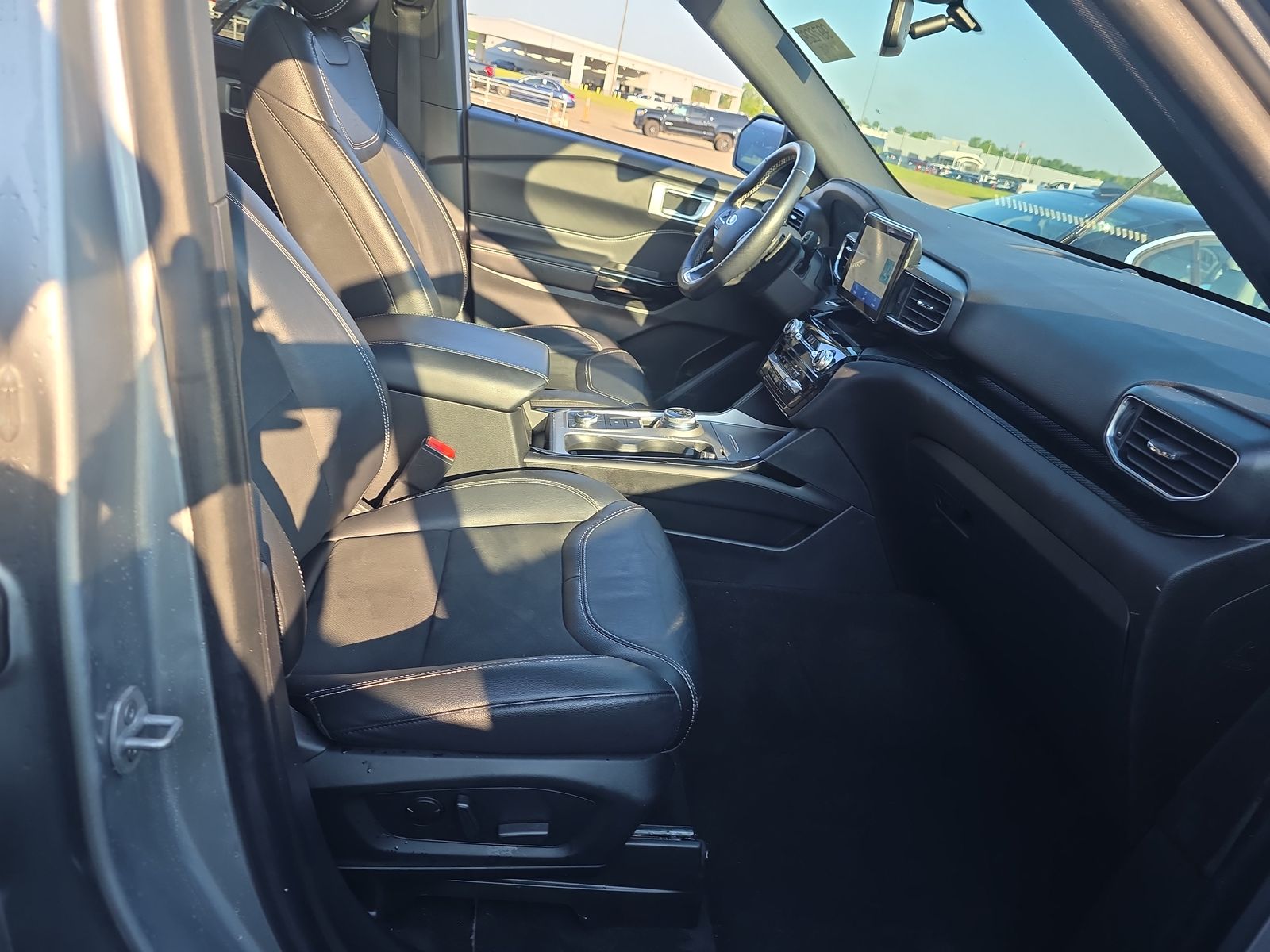 2022 Ford Explorer ST AWD
