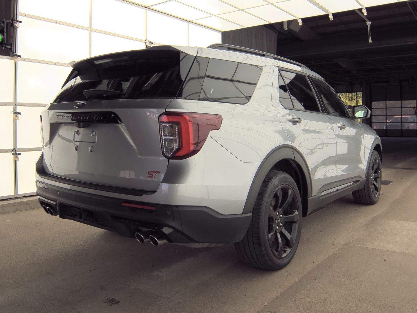 2022 Ford Explorer ST AWD