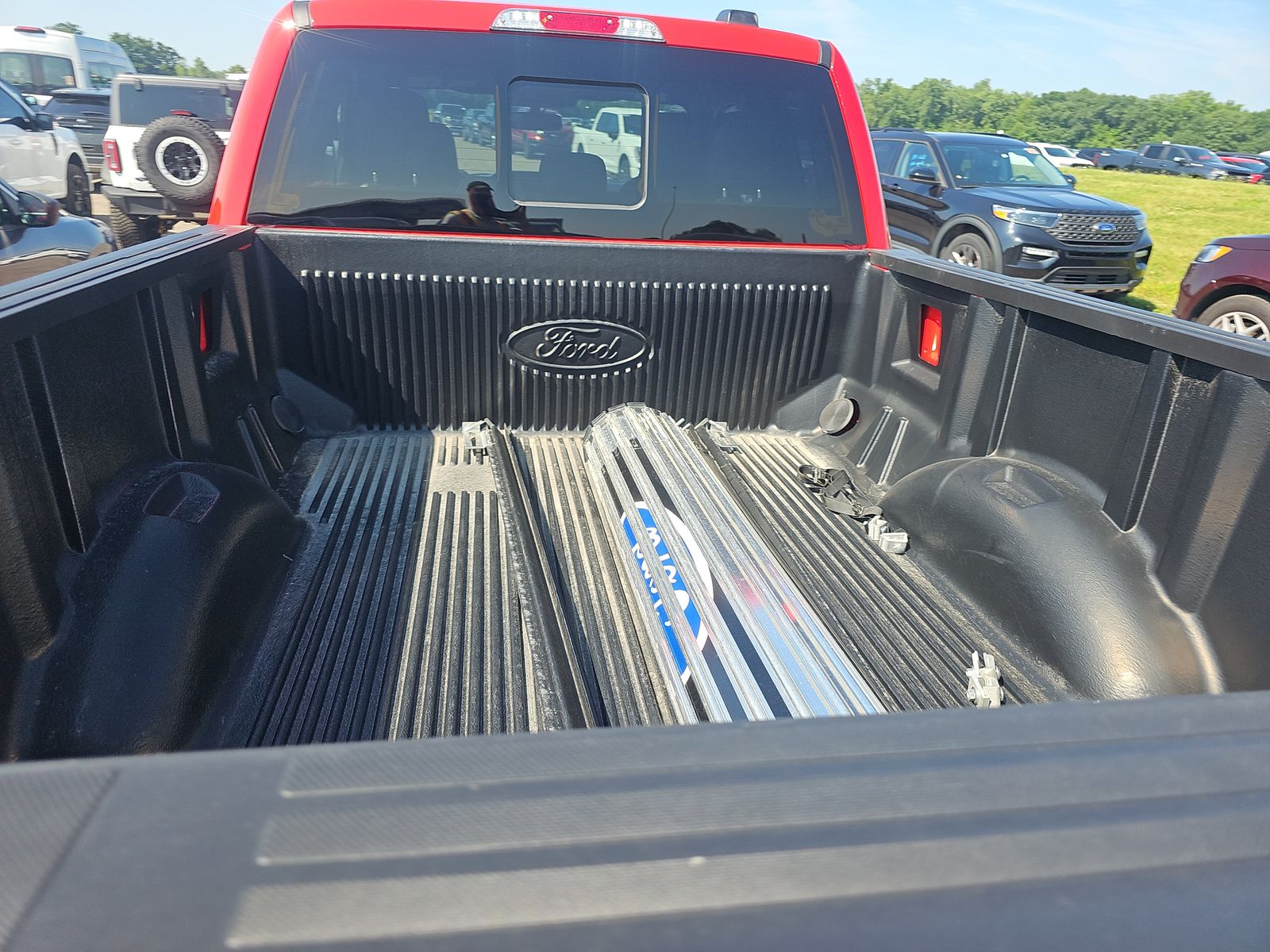 2023 Ford F-150 XLT AWD