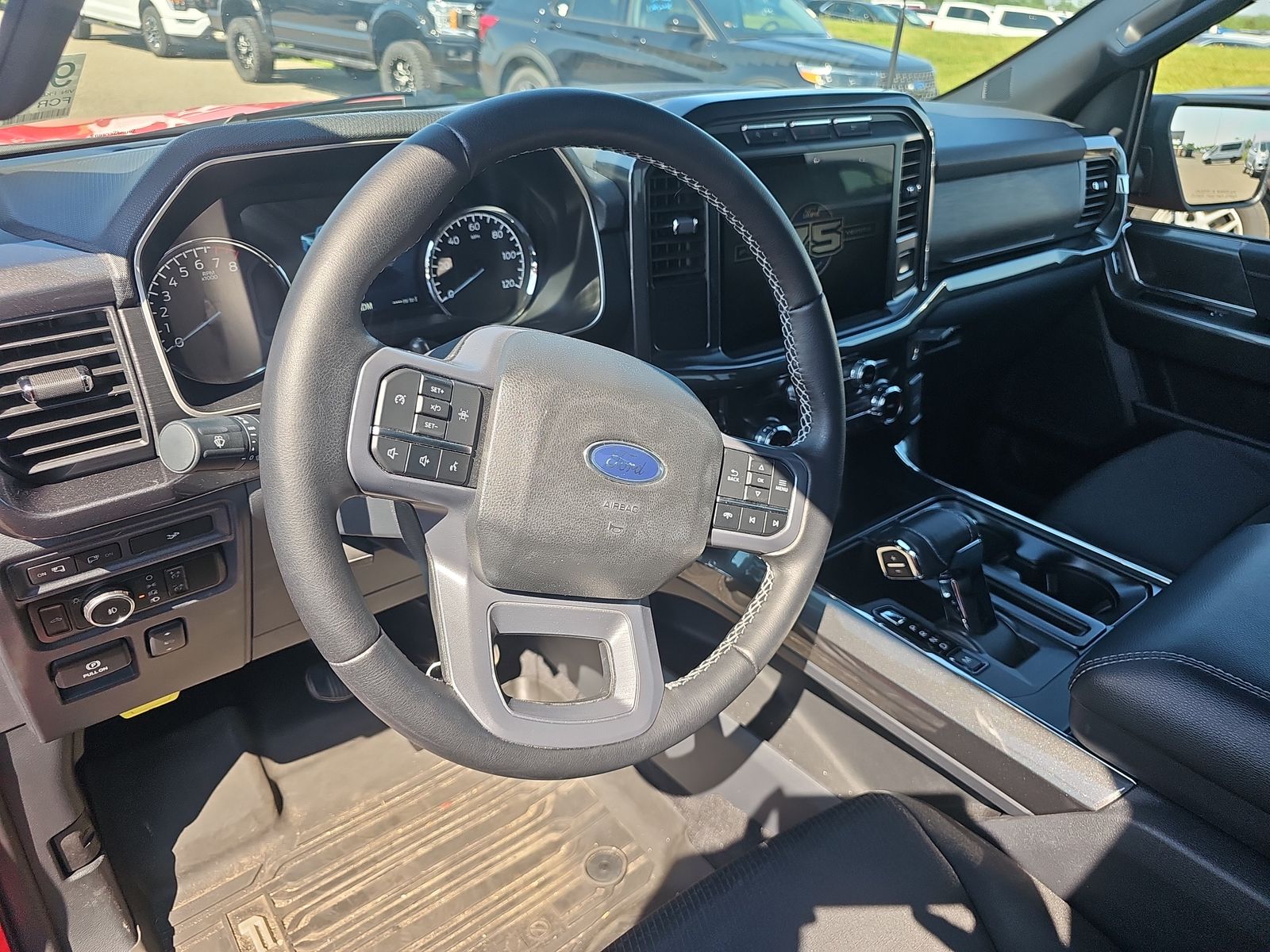 2023 Ford F-150 XLT AWD