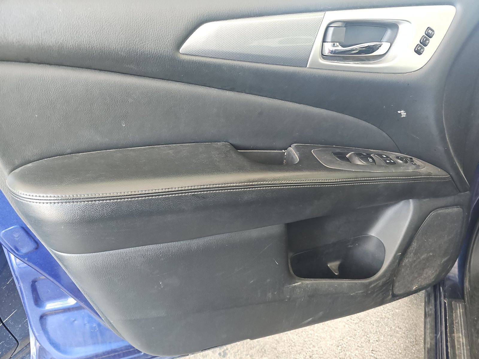 2017 Nissan Pathfinder SL AWD
