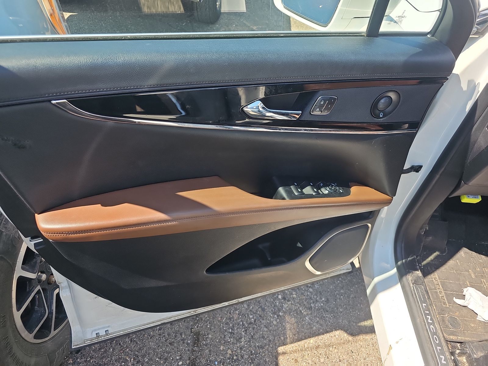 2023 Lincoln Nautilus Reserve AWD