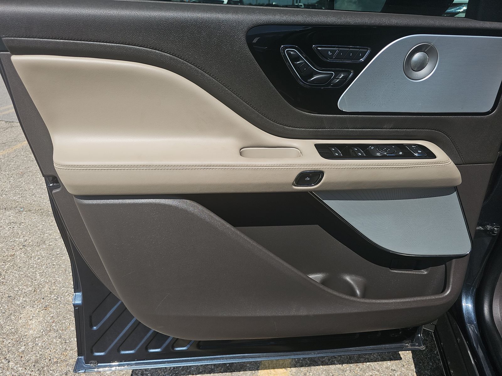 2022 Lincoln Aviator Reserve AWD