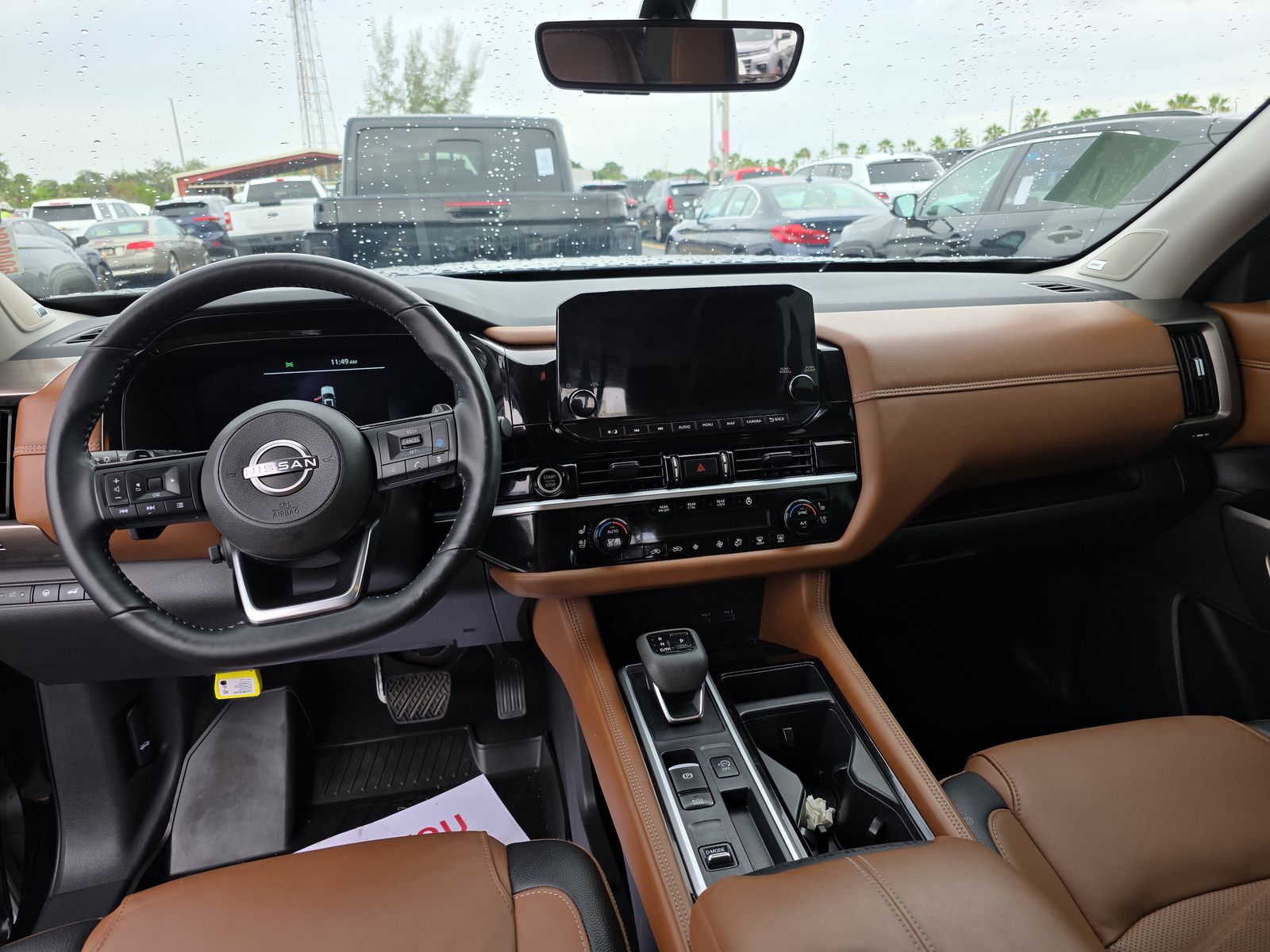 2024 Nissan Pathfinder Platinum FWD