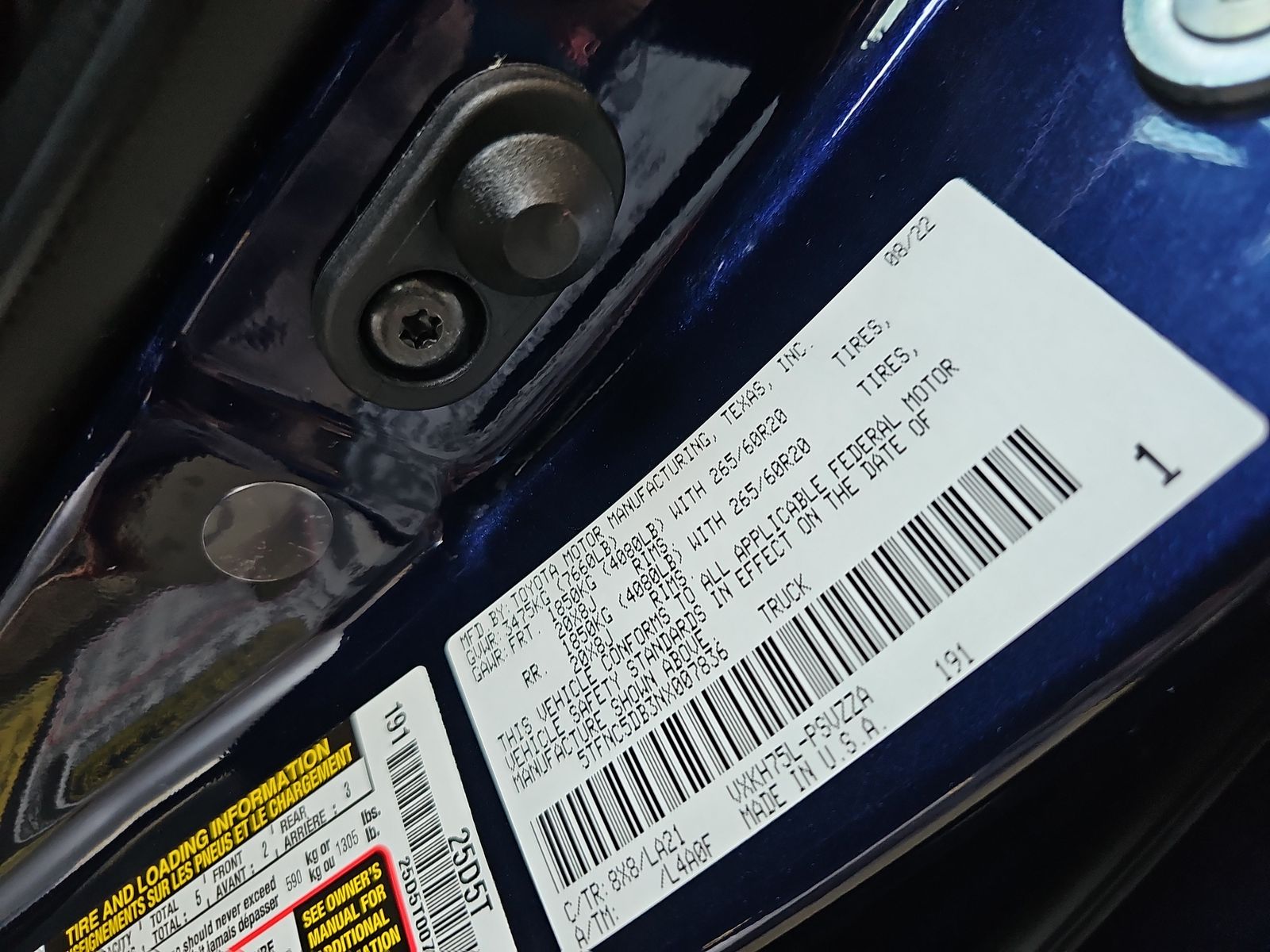 2022 Toyota Tundra Hybrid Platinum AWD