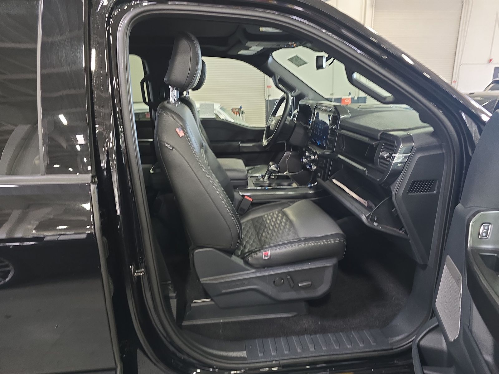 2022 Ford F-150 XLT AWD