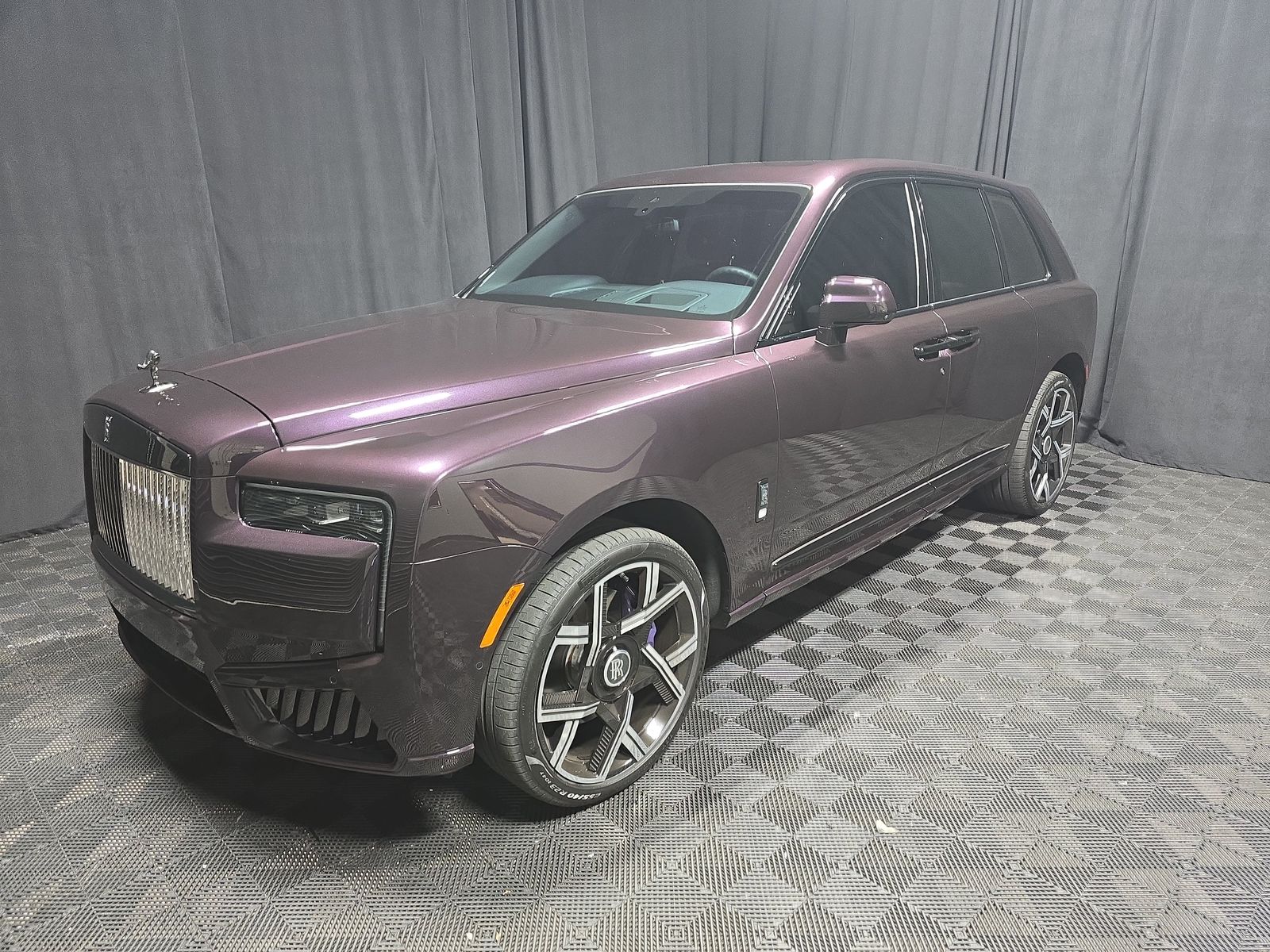 2025 Rolls-Royce Cullinan Black Badge