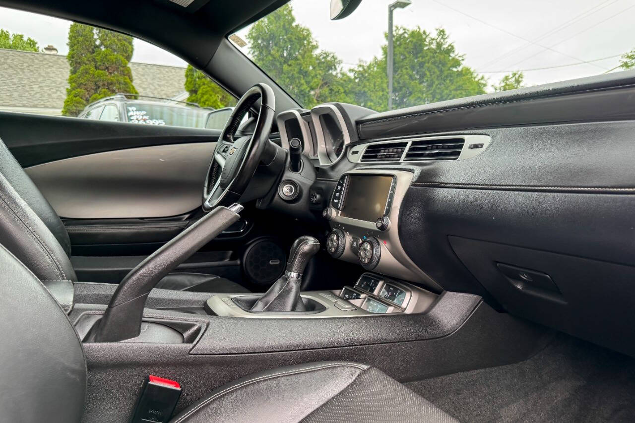 2015 Chevrolet Camaro LT RWD