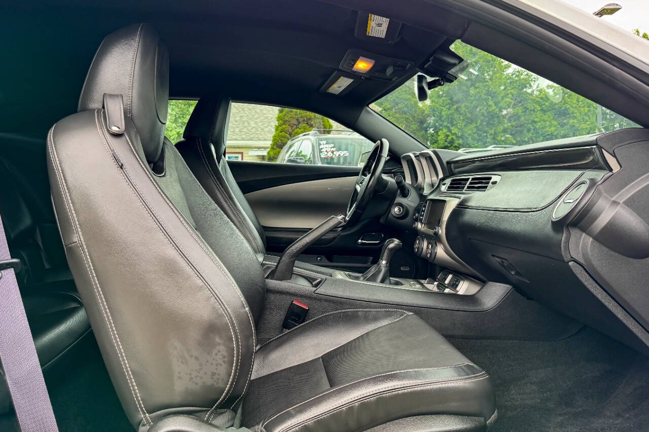 2015 Chevrolet Camaro LT RWD