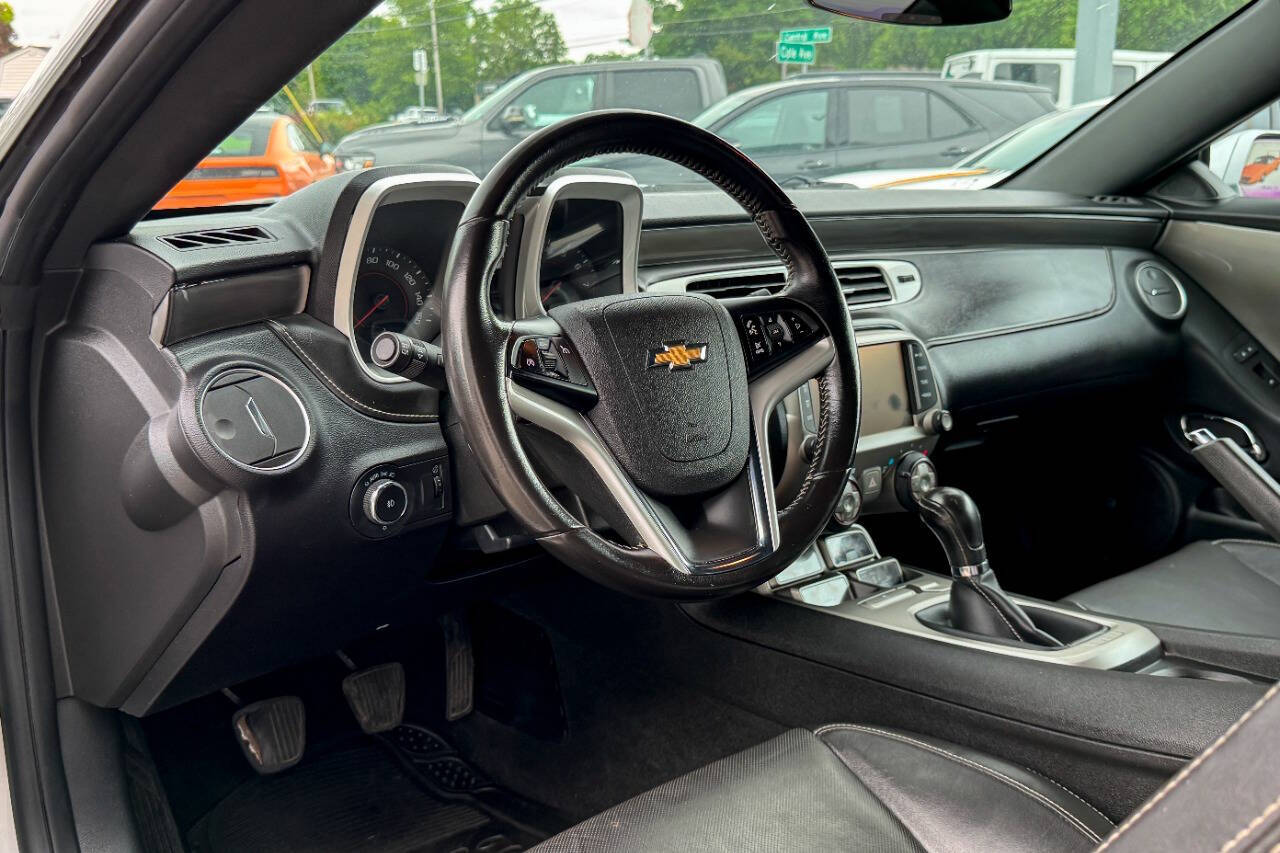 2015 Chevrolet Camaro LT RWD