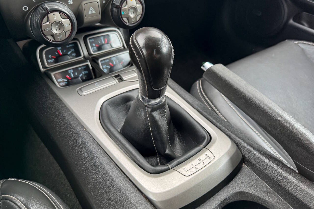 2015 Chevrolet Camaro LT RWD