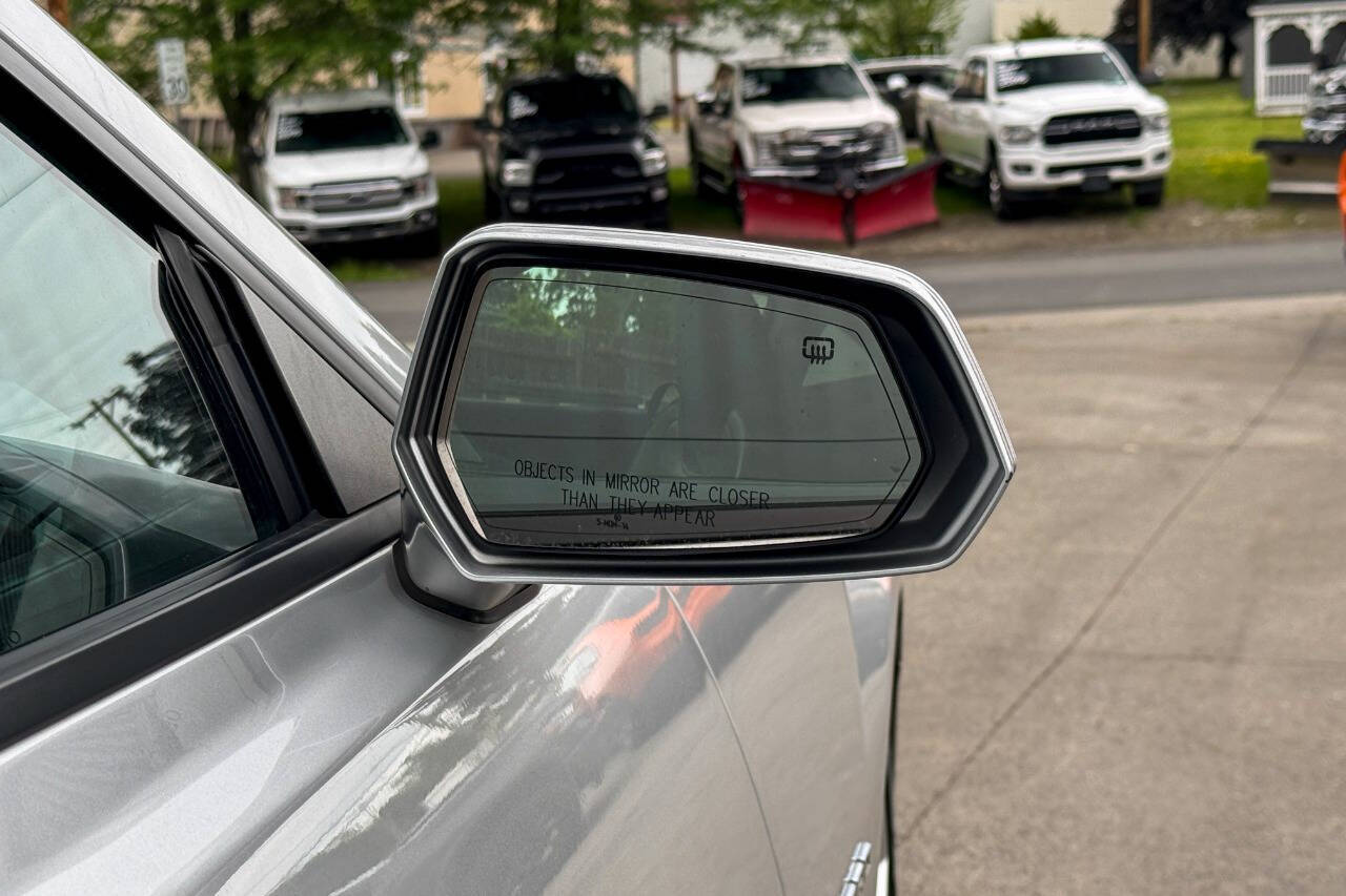 2015 Chevrolet Camaro LT RWD