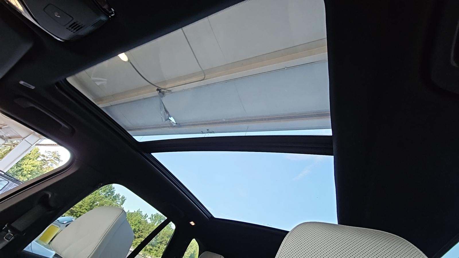 2025 BMW X5 xDrive50e AWD