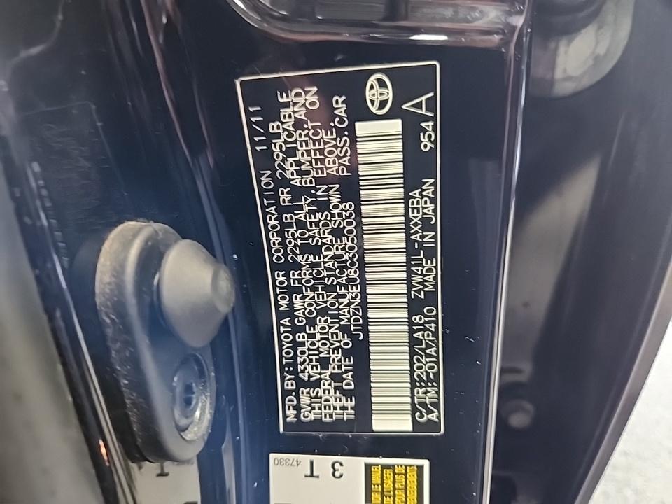 2012 Toyota Prius v Five FWD