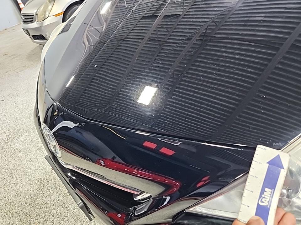 2012 Toyota Prius v Five FWD