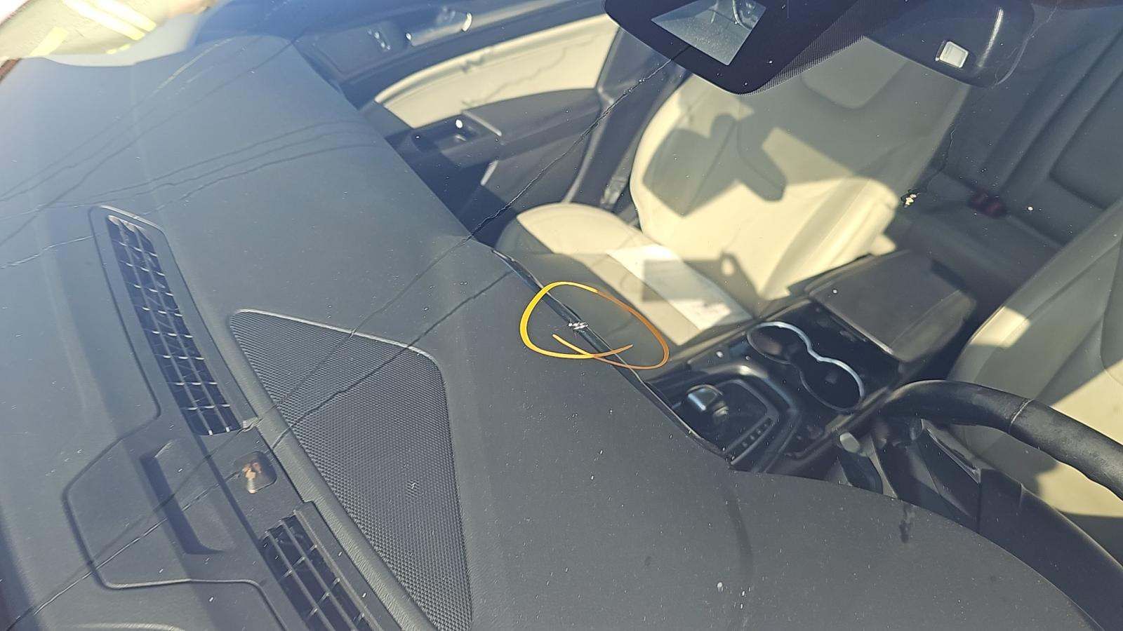 2015 Ford Fusion Hybrid Titanium FWD