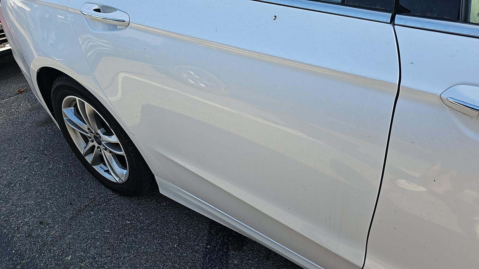 2015 Ford Fusion Hybrid Titanium FWD