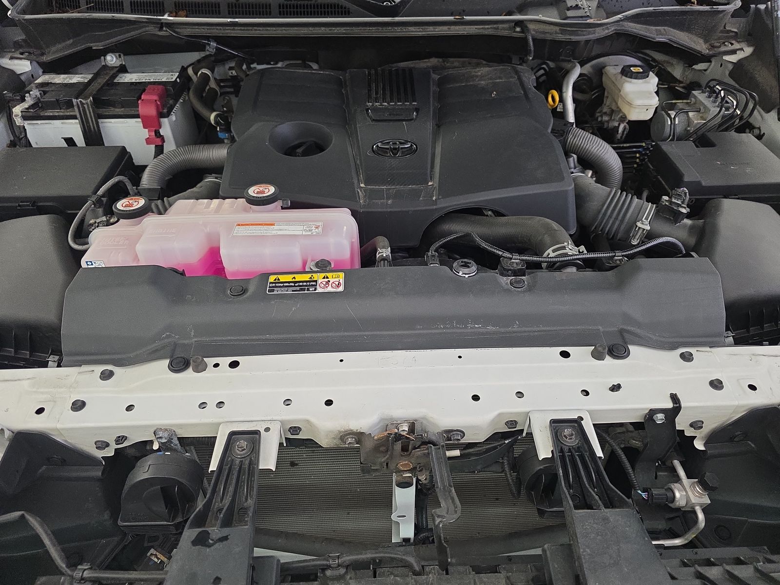 2022 Toyota Tundra SR5 AWD