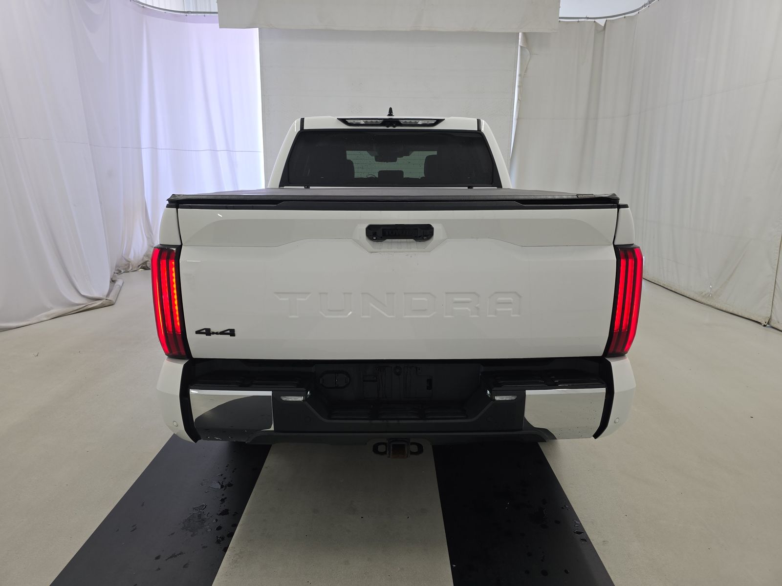 2022 Toyota Tundra SR5 AWD
