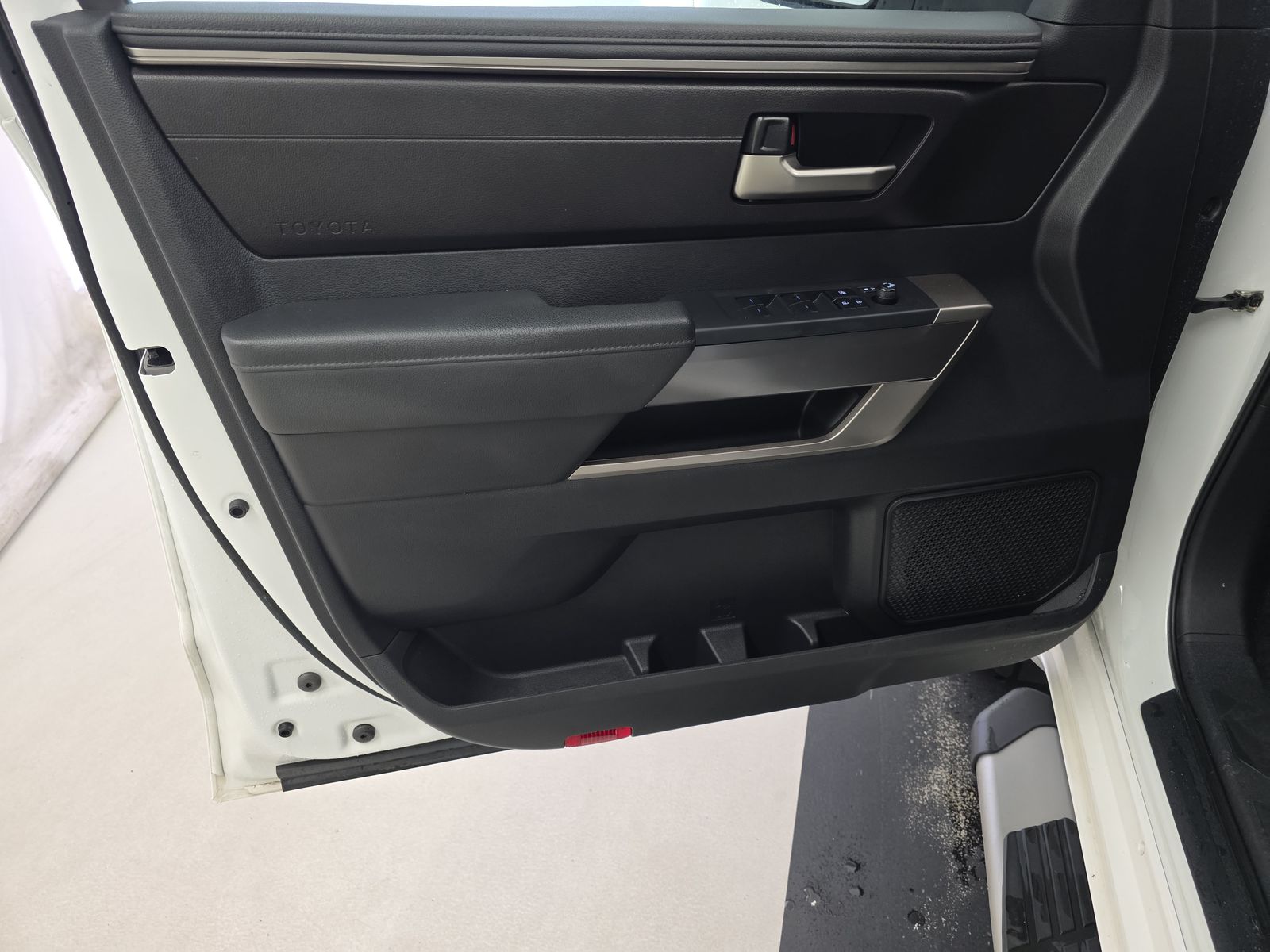 2022 Toyota Tundra SR5 AWD