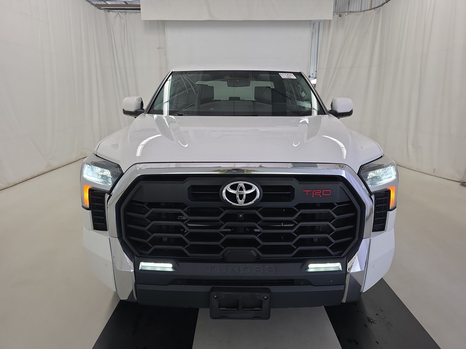 2022 Toyota Tundra SR5 AWD