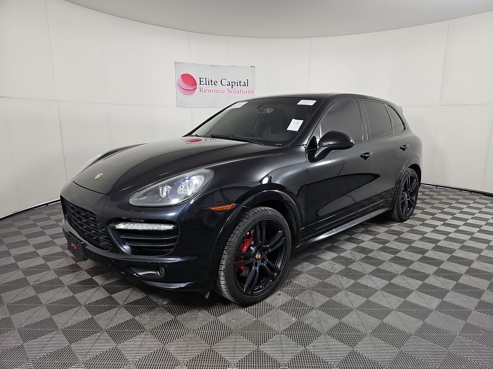 2014 Porsche Cayenne GTS