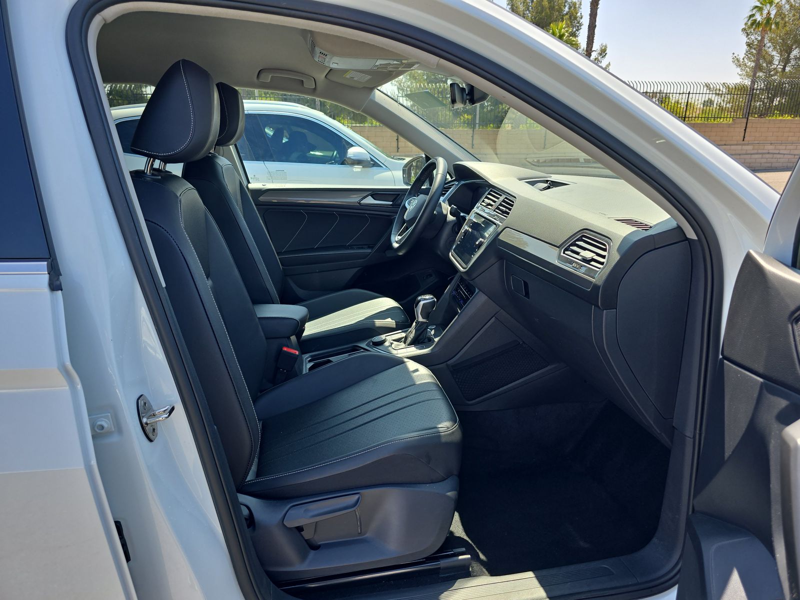 2024 Volkswagen Tiguan 2.0T SE AWD