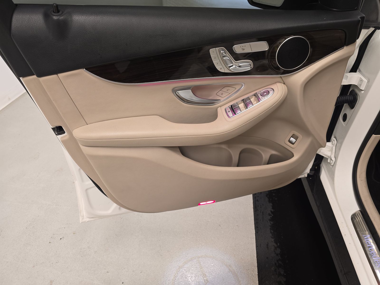 2022 Mercedes-Benz GLC GLC 300 RWD