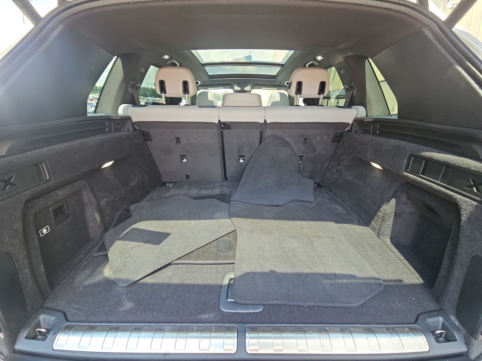 2025 BMW X5 xDrive50e AWD