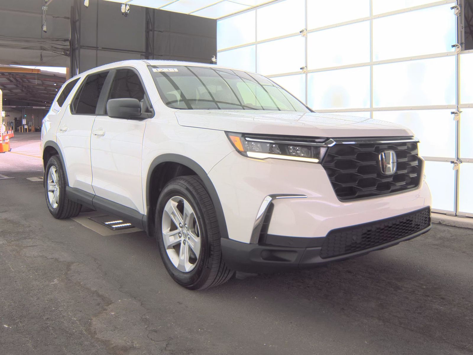 2023 Honda Pilot LX FWD
