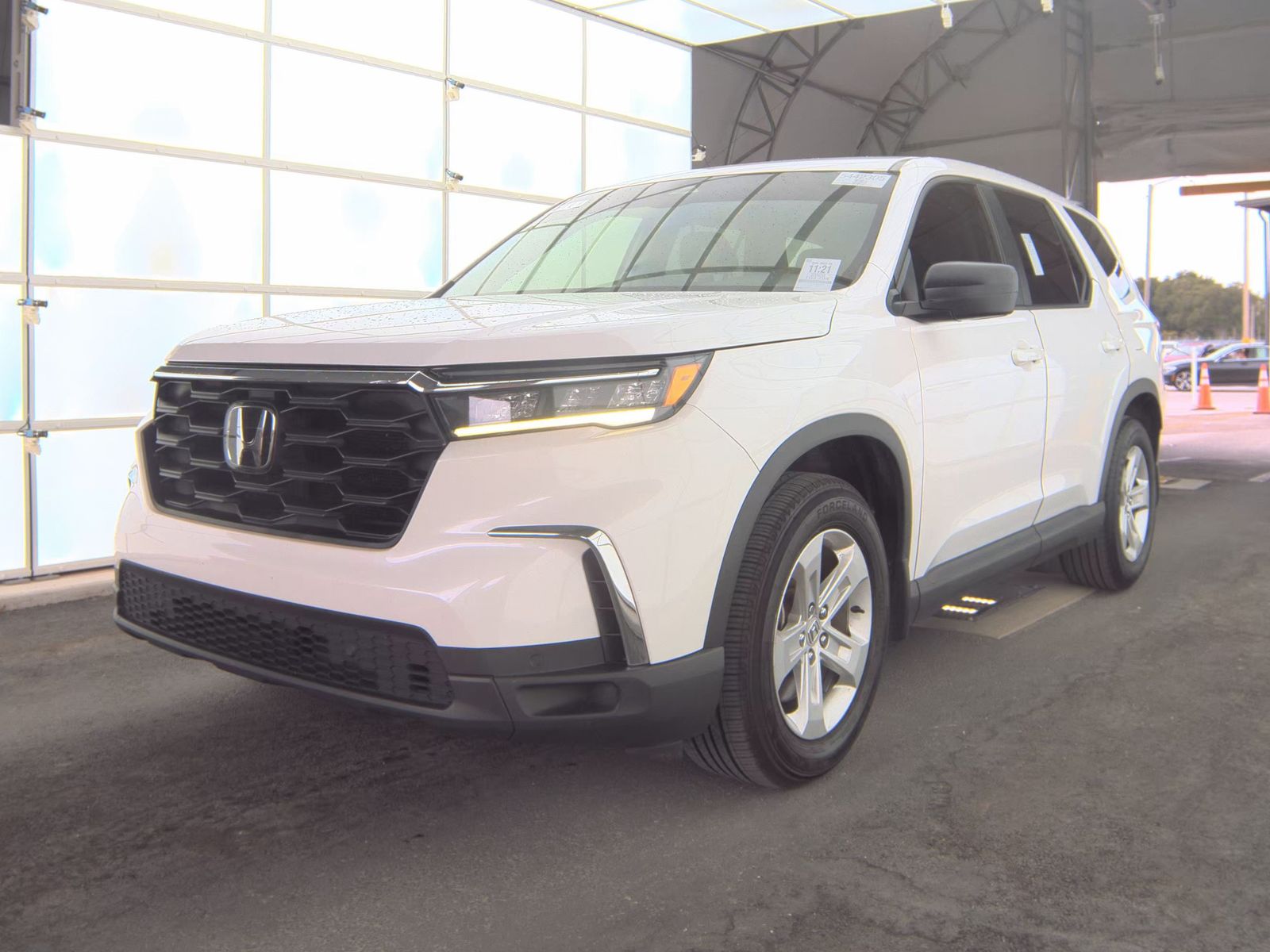 2023 Honda Pilot LX FWD