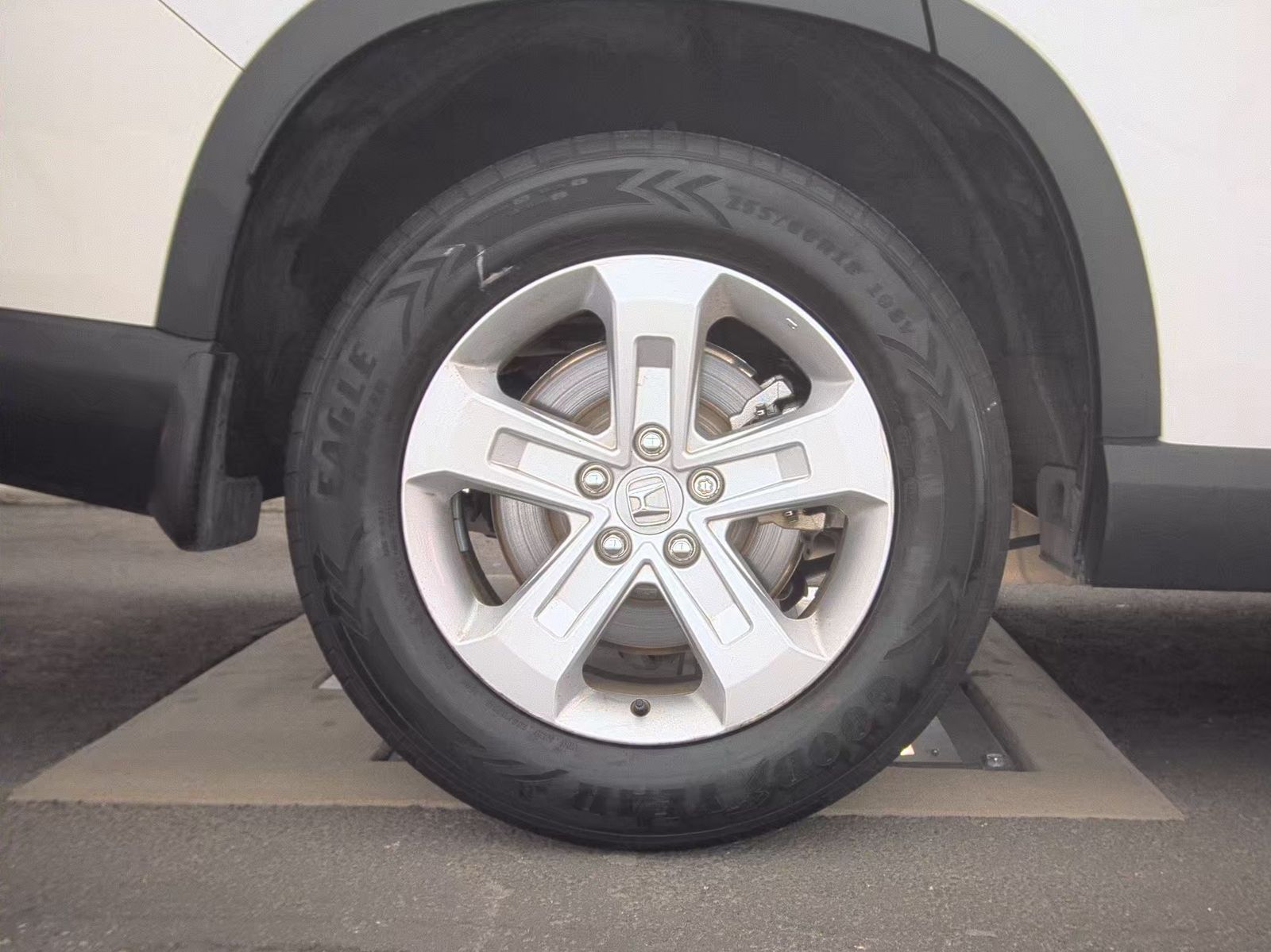 2023 Honda Pilot LX FWD