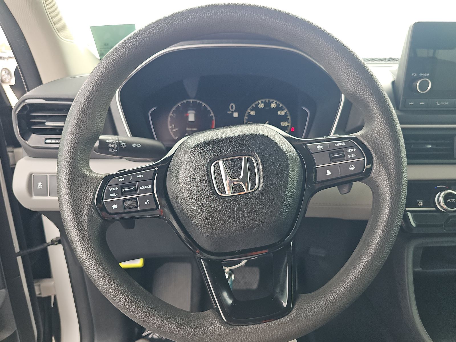 2023 Honda Pilot LX FWD