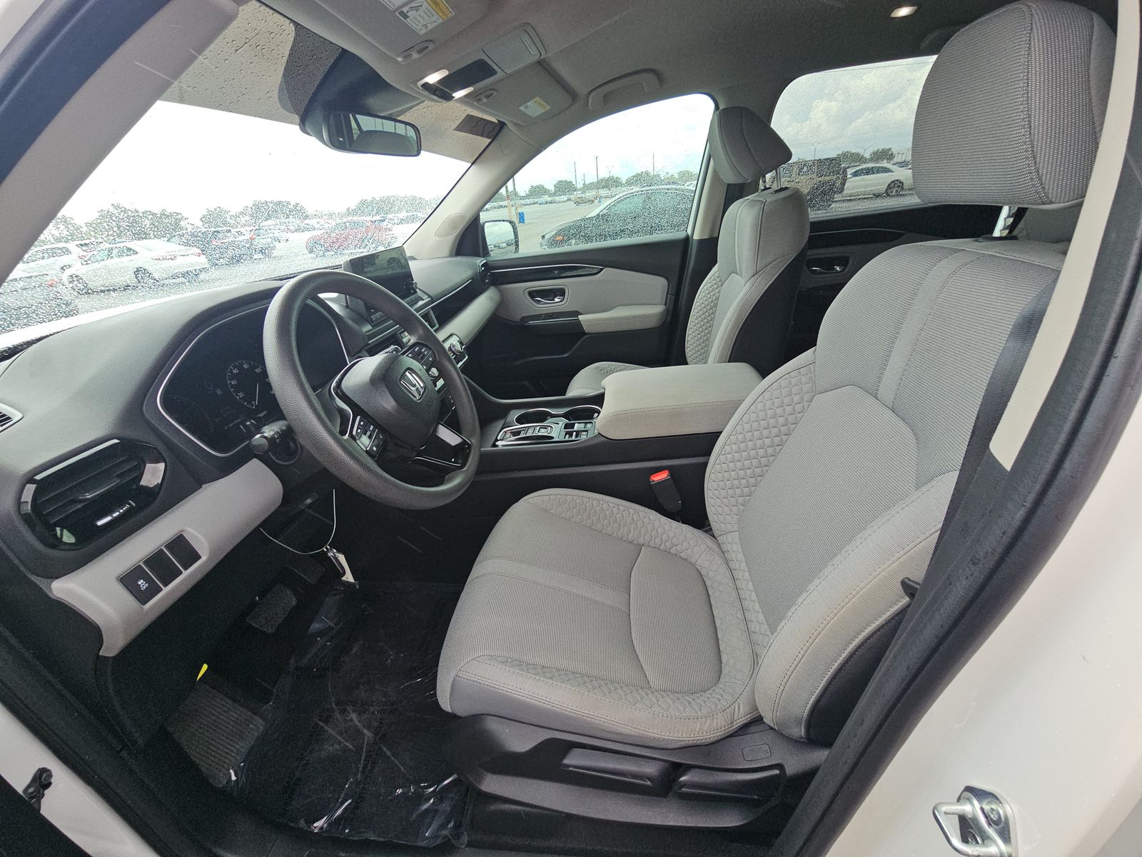 2023 Honda Pilot LX FWD