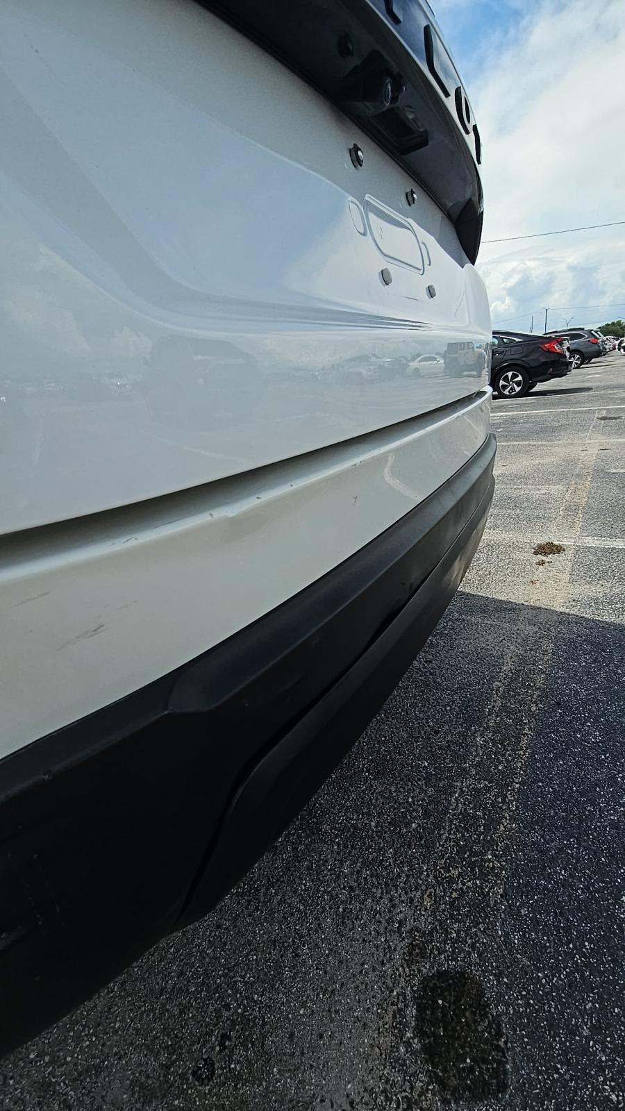 2023 Honda Pilot LX FWD