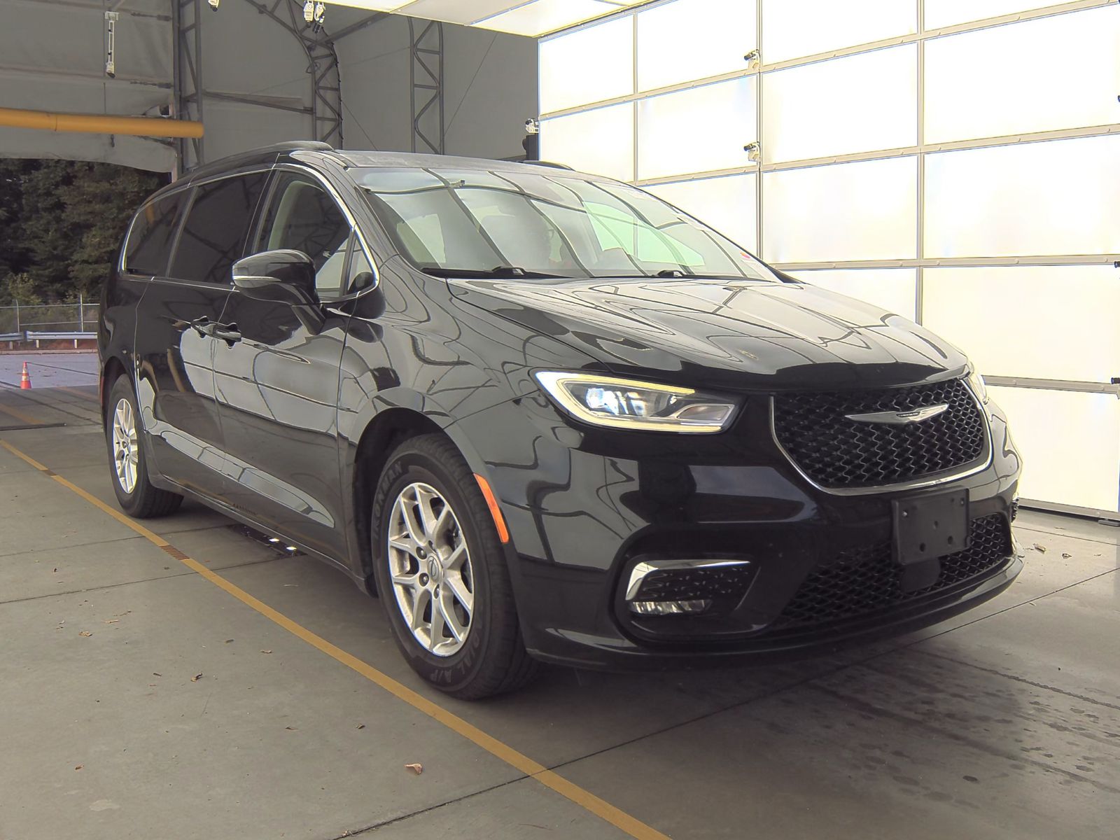 2022 Chrysler Pacifica Touring L FWD