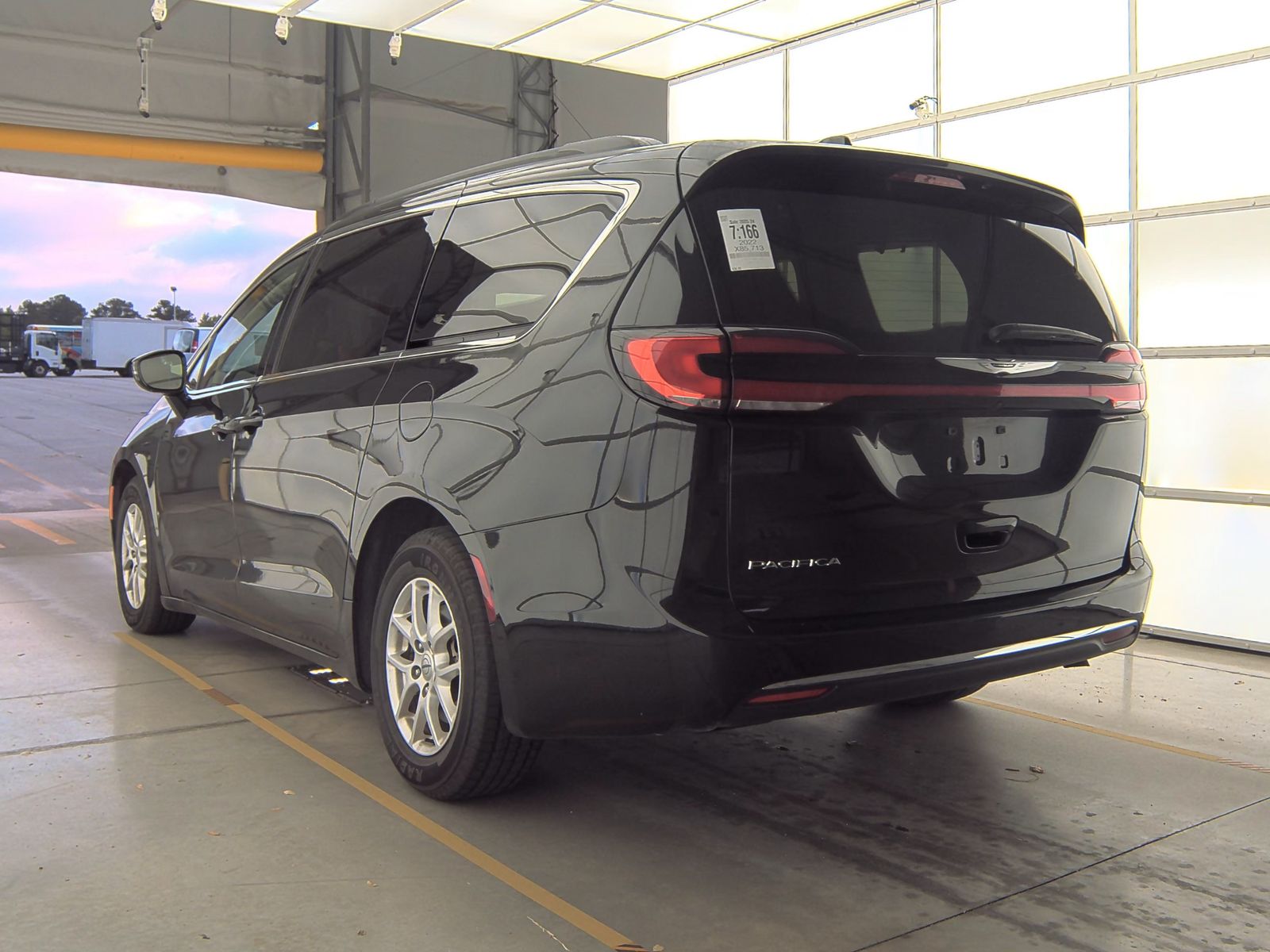 2022 Chrysler Pacifica Touring L FWD