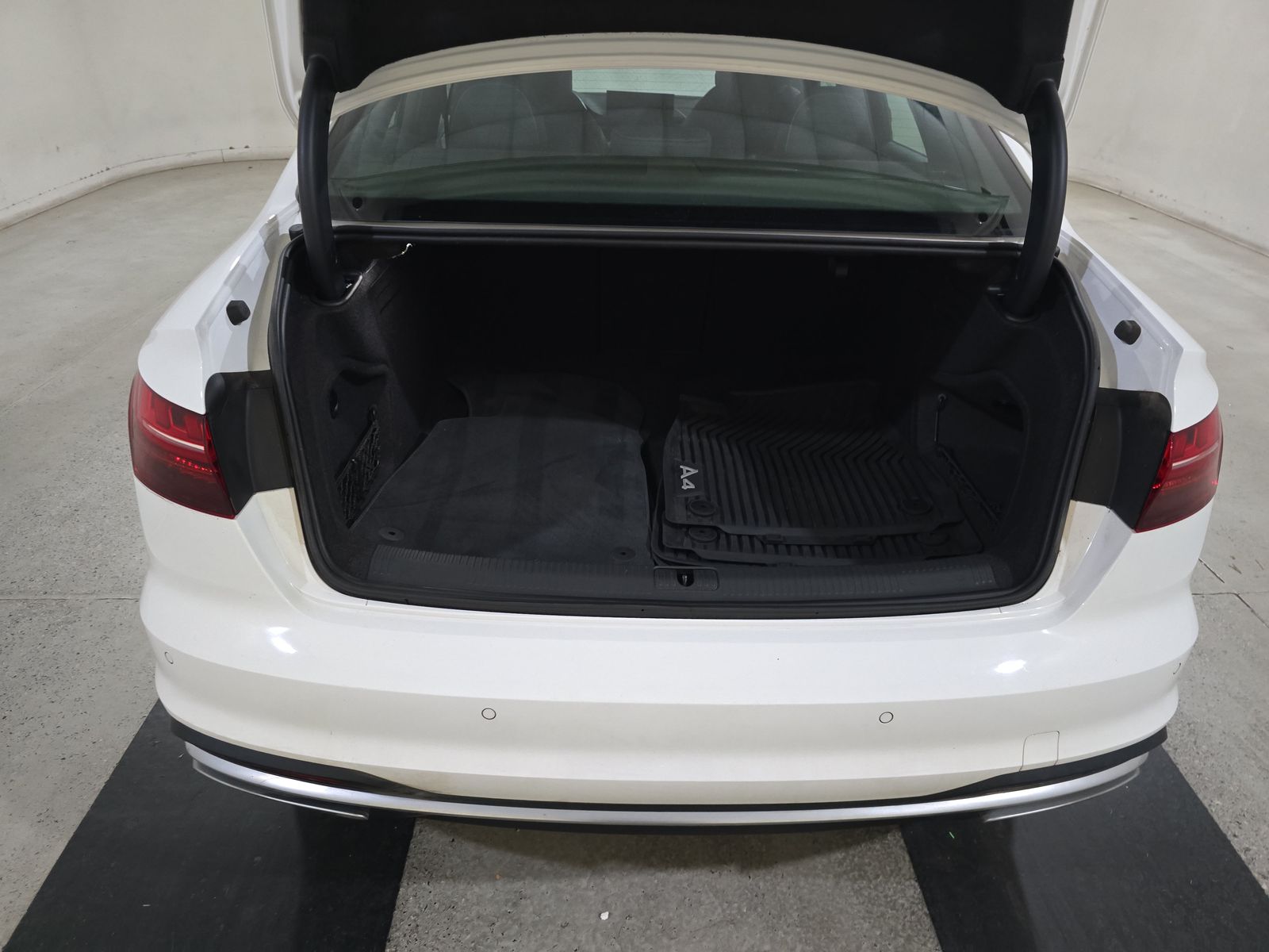 2022 Audi A4 S line Premium Plus AWD