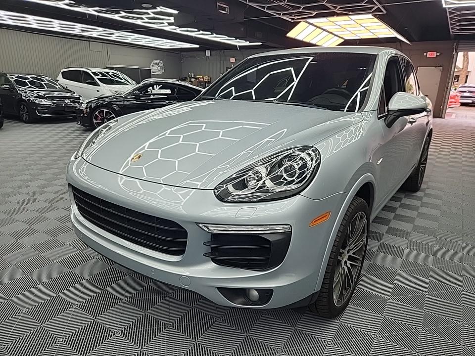 2018 Porsche Cayenne S E-Hybrid Platinum Ed