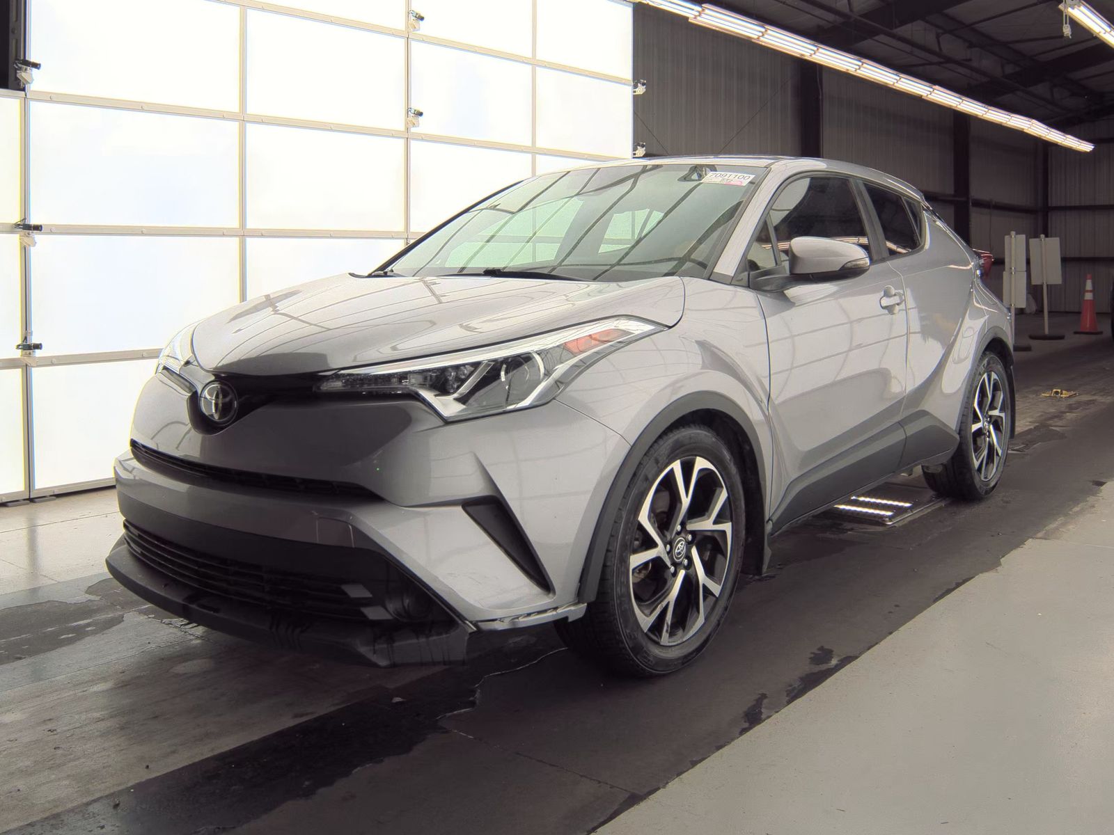 2018 Toyota C-HR XLE FWD