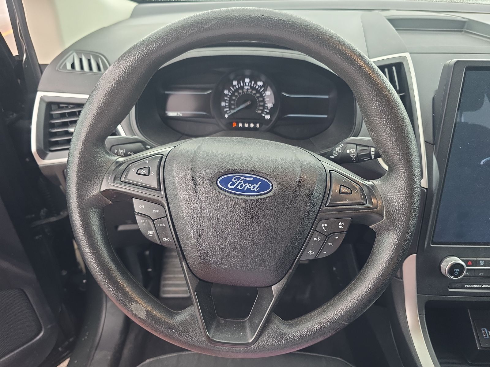 2022 Ford Edge SE AWD
