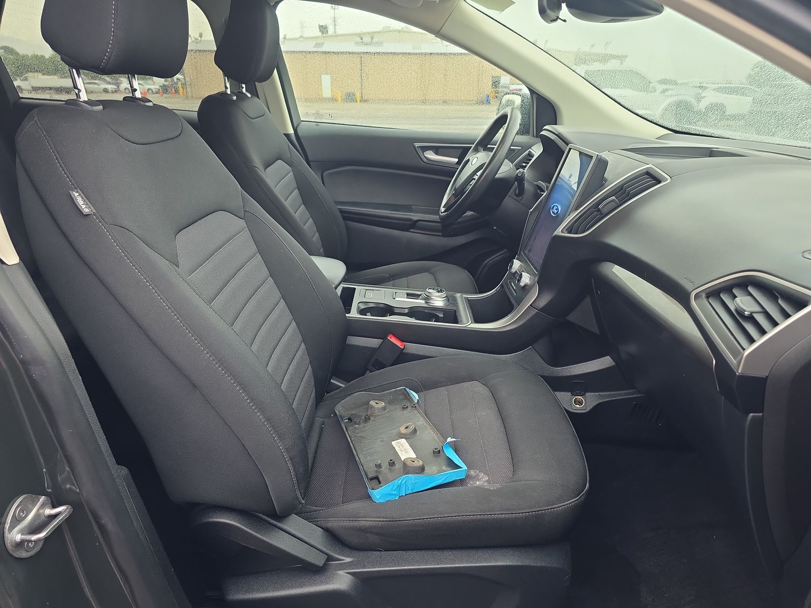 2022 Ford Edge SE AWD