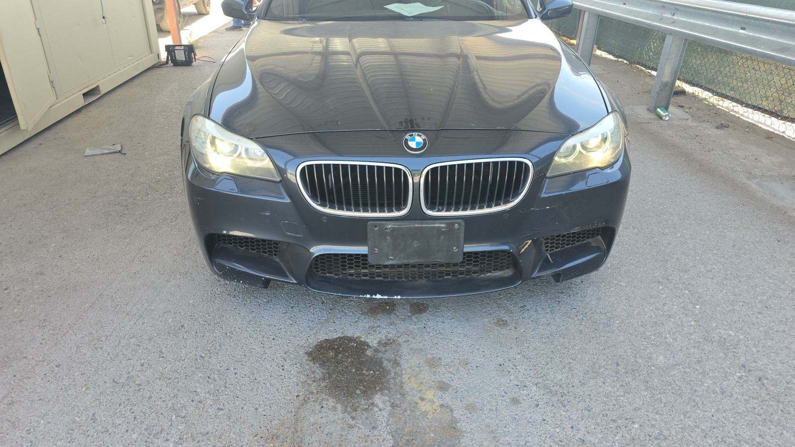 2013 BMW M5 Base RWD